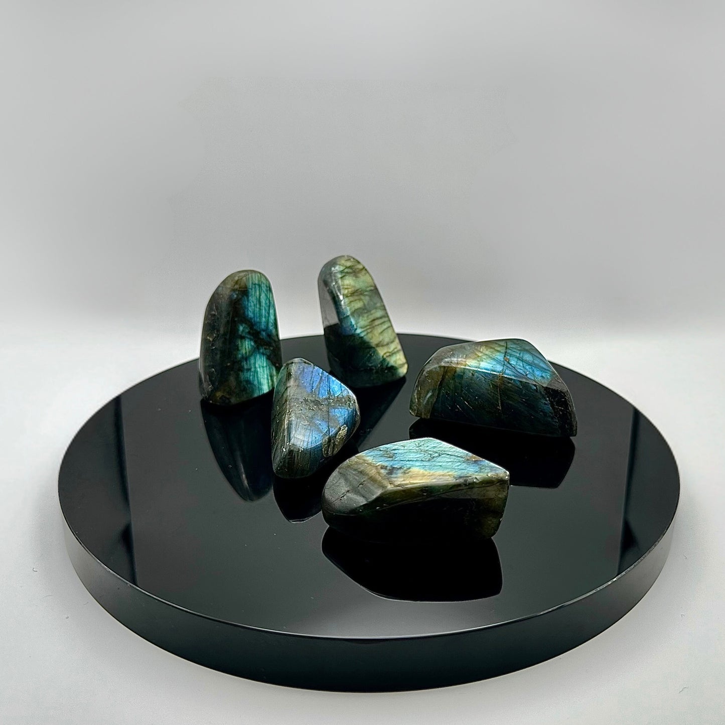 Labradorite Freie Form